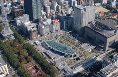 写真:栄公園地区