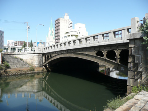 写真:岩井橋
