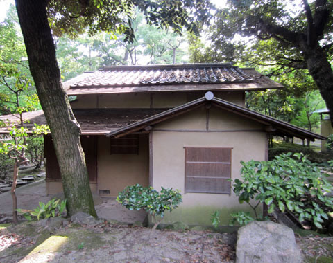 写真:中村公園豊頌軒