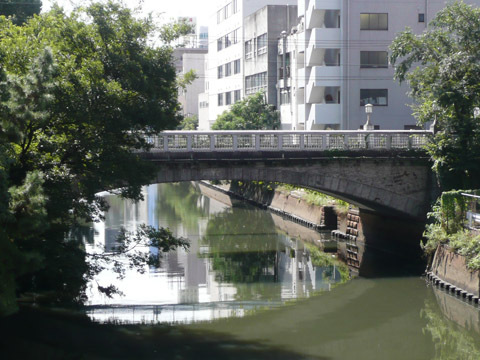 写真:伝馬橋