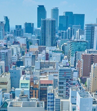 栄からの街並み