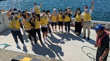 写真：絆交流での学習の様子