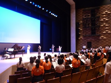 写真：令和7年8月　夏交流での集合写真