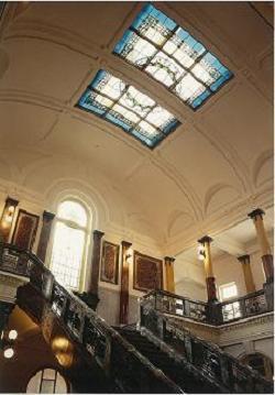 写真：ステンドグラス2