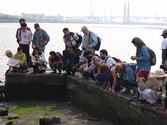 写真:エクスカーションの様子