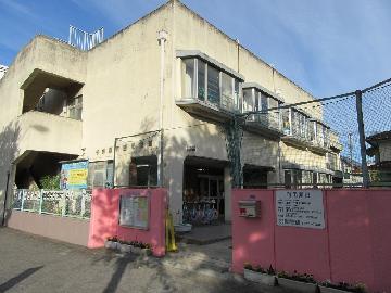 写真:西児童館外観