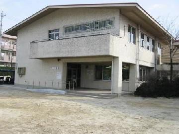 写真：名東児童館の外観