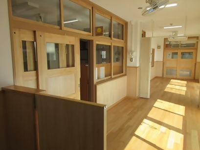 東保育園の室内です