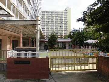 写真:園舎の外観です