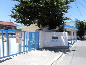 写真:園舎の外観です