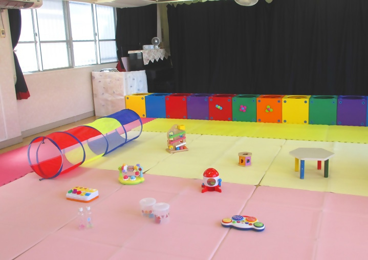 中保育園の子育て支援センターの様子です