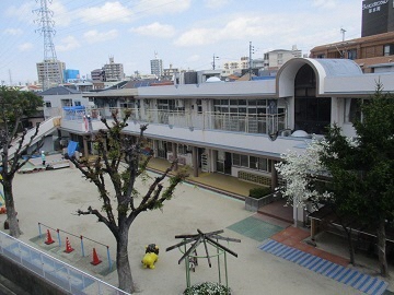 写真:園舎の外観です