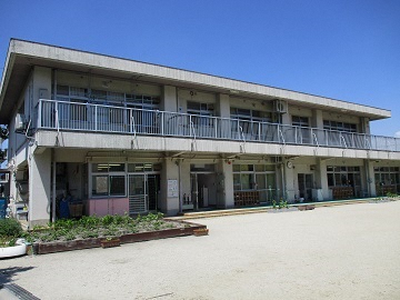 写真:園舎の外観です