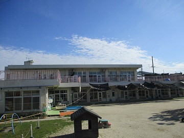 写真:園舎の外観です