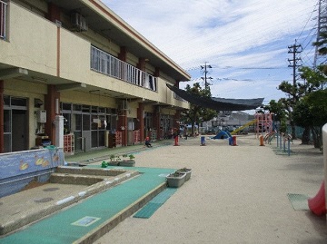 写真:園舎の外観です。