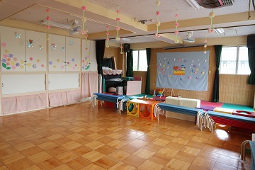 写真:2階の遊戯室の様子です。