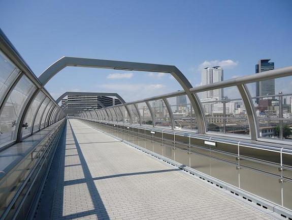 写真：オーバーパス