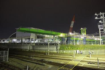 写真：JR関西本線・あおなみ線　架設状況1