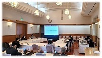 写真:トータルデザイン懇談会の様子