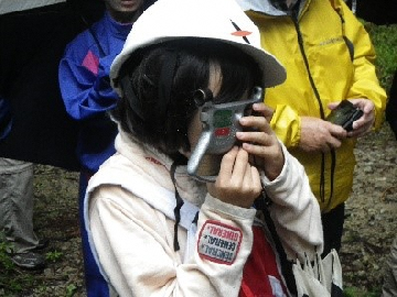 写真：樹測体験の様子