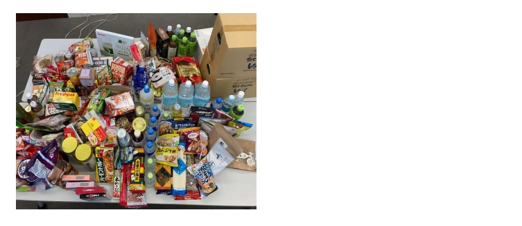 トヨタ自動車株式会社国内商品部で集まった食品の写真