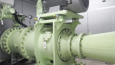 写真:東レ株式会社の小水力発電機