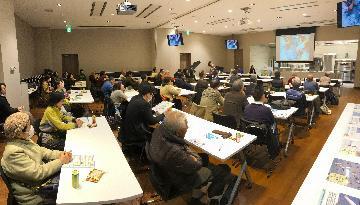 写真:第38回生物多様性カフェの様子