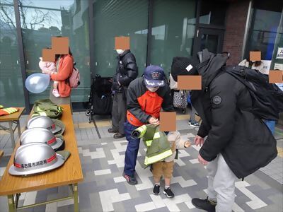 写真:ちびっこ防火衣