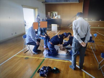 写真:救命講習説明