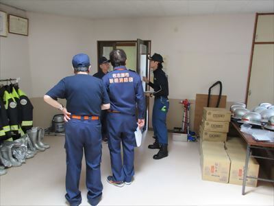 写真:屋内の資器材