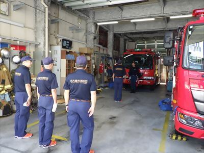 写真:則武消防団 整列