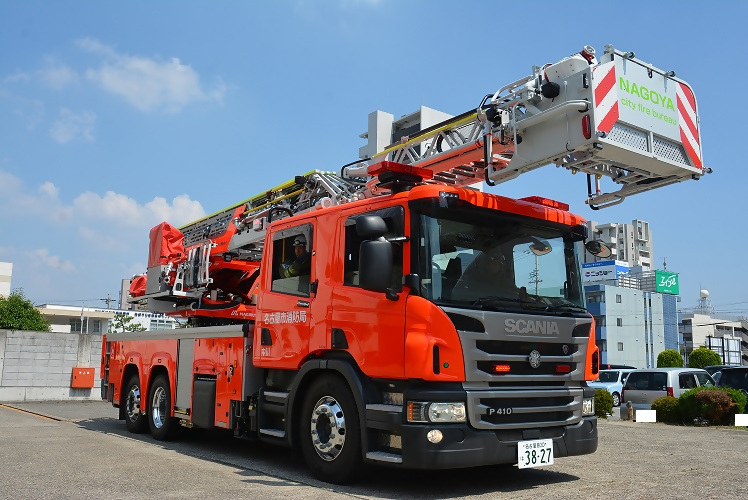 はしご車の写真