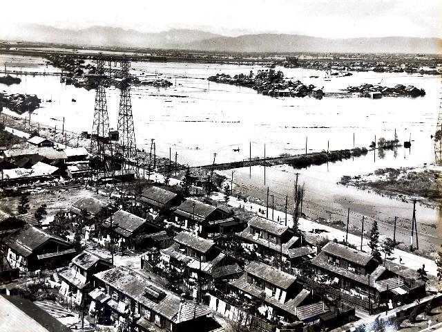 港区一州町付近の被害状況写真