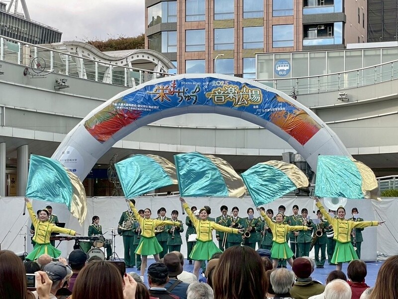 写真：演奏中の様子