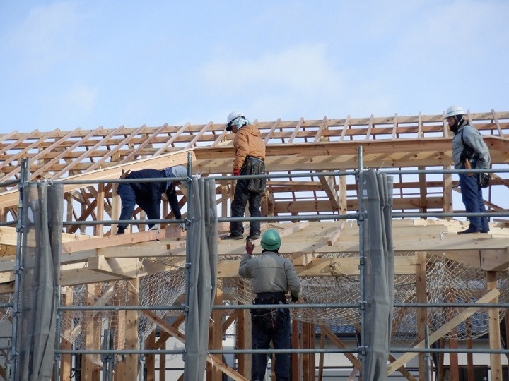 写真:工事中。骨組みが徐々に出来上がってきている。