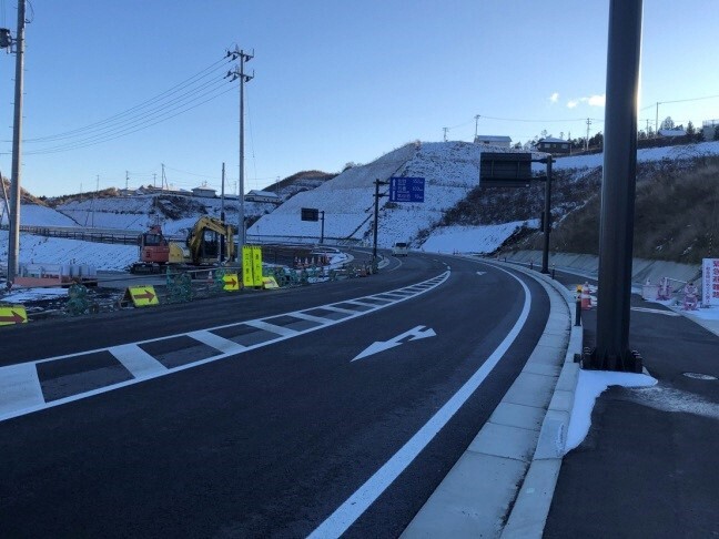 写真:開通した国道45号。11月に開通したばかりである。