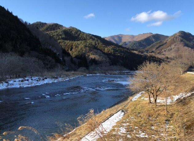 写真:気仙川の景色。
