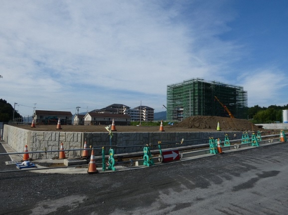 写真:新庁舎周辺その1