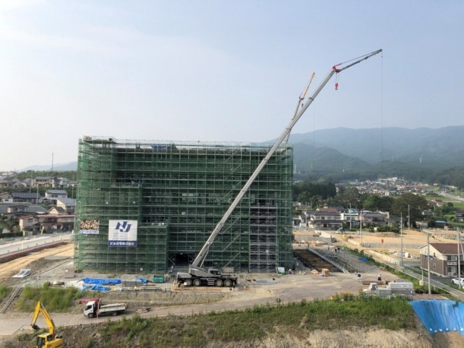 写真:建設中の市役所新庁舎2