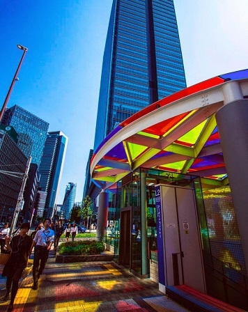 ルーセントタワー付近から見た名古屋駅ビル群の写真