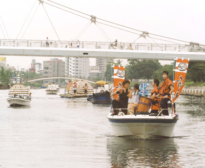 写真:まつりの様子