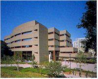 写真:愛知芸術文化センター愛知県図書館