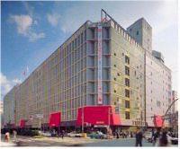 写真:丸栄百貨店本館