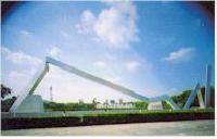 写真:白川公園イメージウォール「円・景」