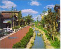 写真:天満緑道水の小径