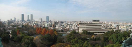 天守閣から西を望む写真