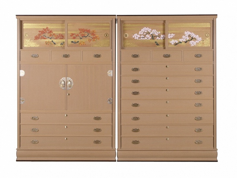 写真：伝統的な桐箪笥