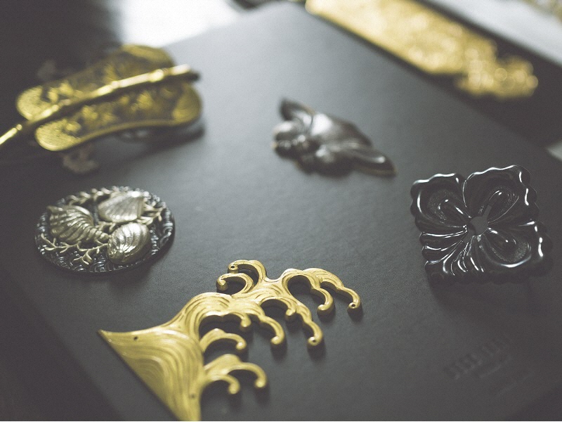 写真：尾張仏具金具