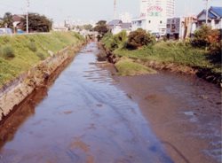 写真：整備前の黒川地区