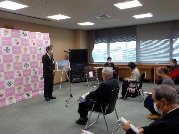 写真：贈呈式（瑞穂区長挨拶）